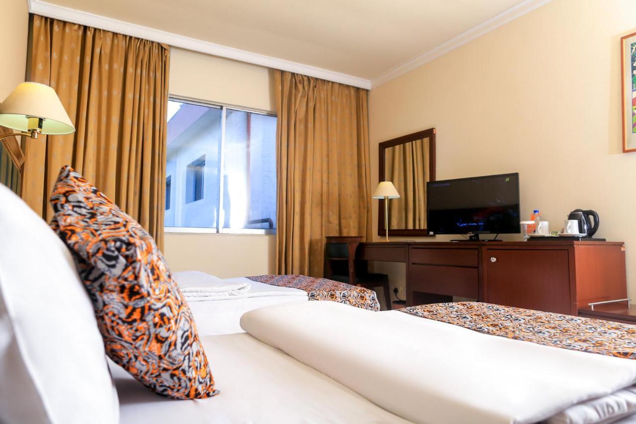 Transcorp Hotels Калабар Экстерьер фото