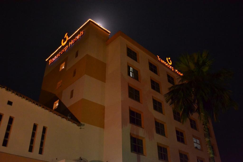 Transcorp Hotels Калабар Экстерьер фото